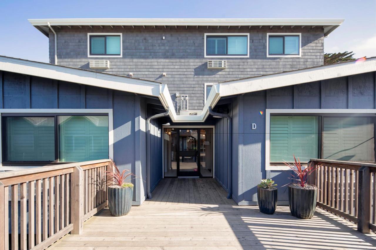 Inn At Moss Landing Point Exterior photo